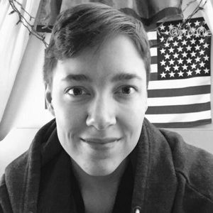 Meet your Posher, Katelyn